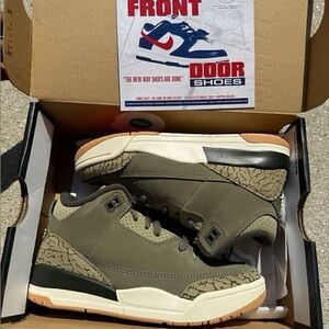 Jordan 3 ‘Family Affair’ - 12c